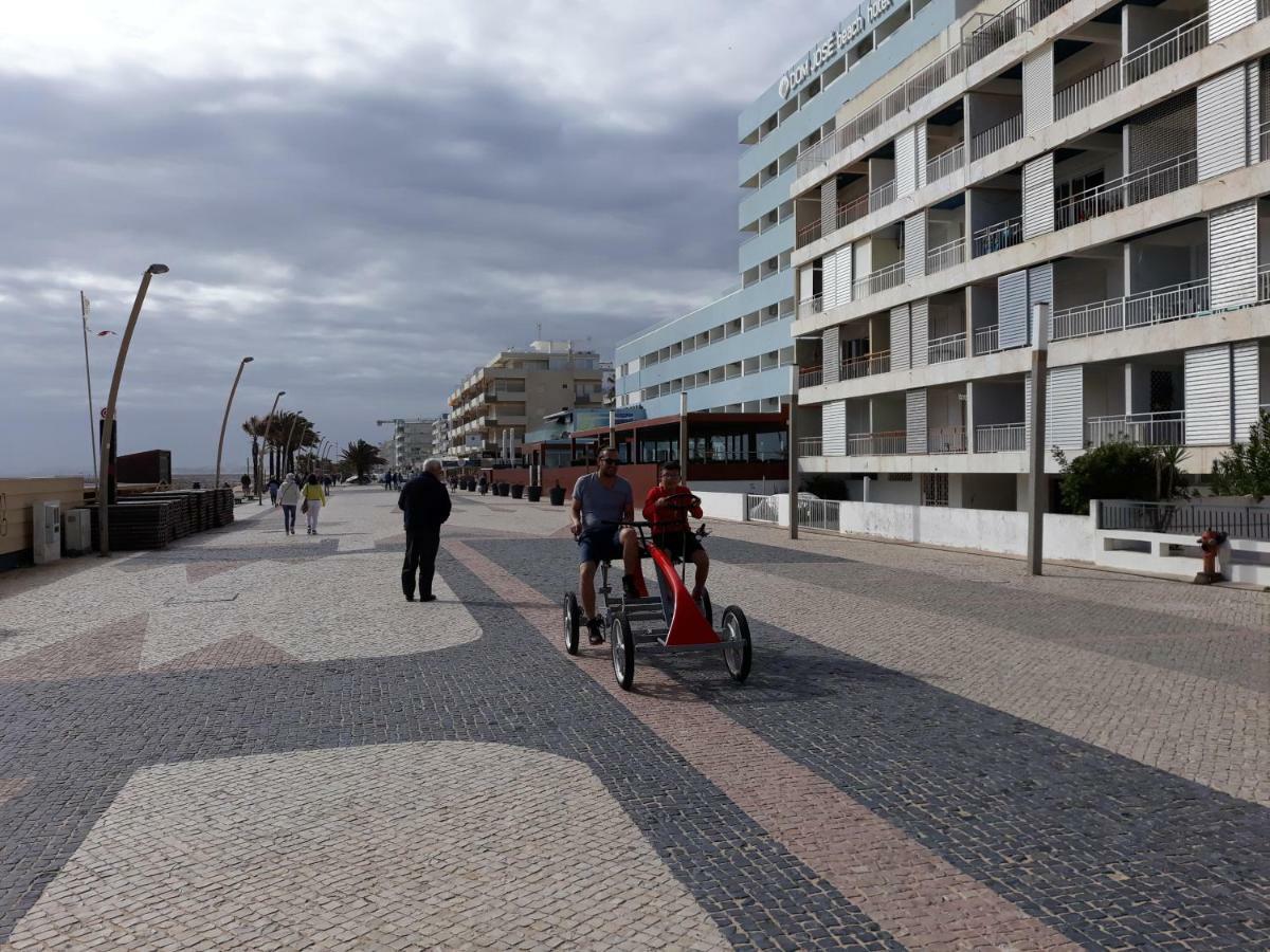 Apartamento Quarteira T1 Exteriér fotografie